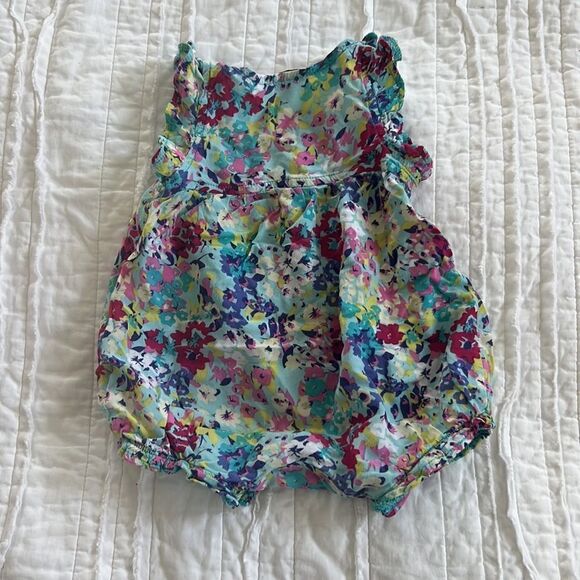 Splendid baby girl bundle - Picture 7 of 11